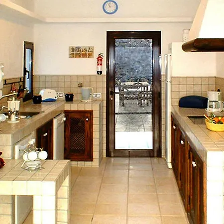 Holiday Villas Kamezi Playa Blanca Ace03034 Oye Сasa de vacaciones *
